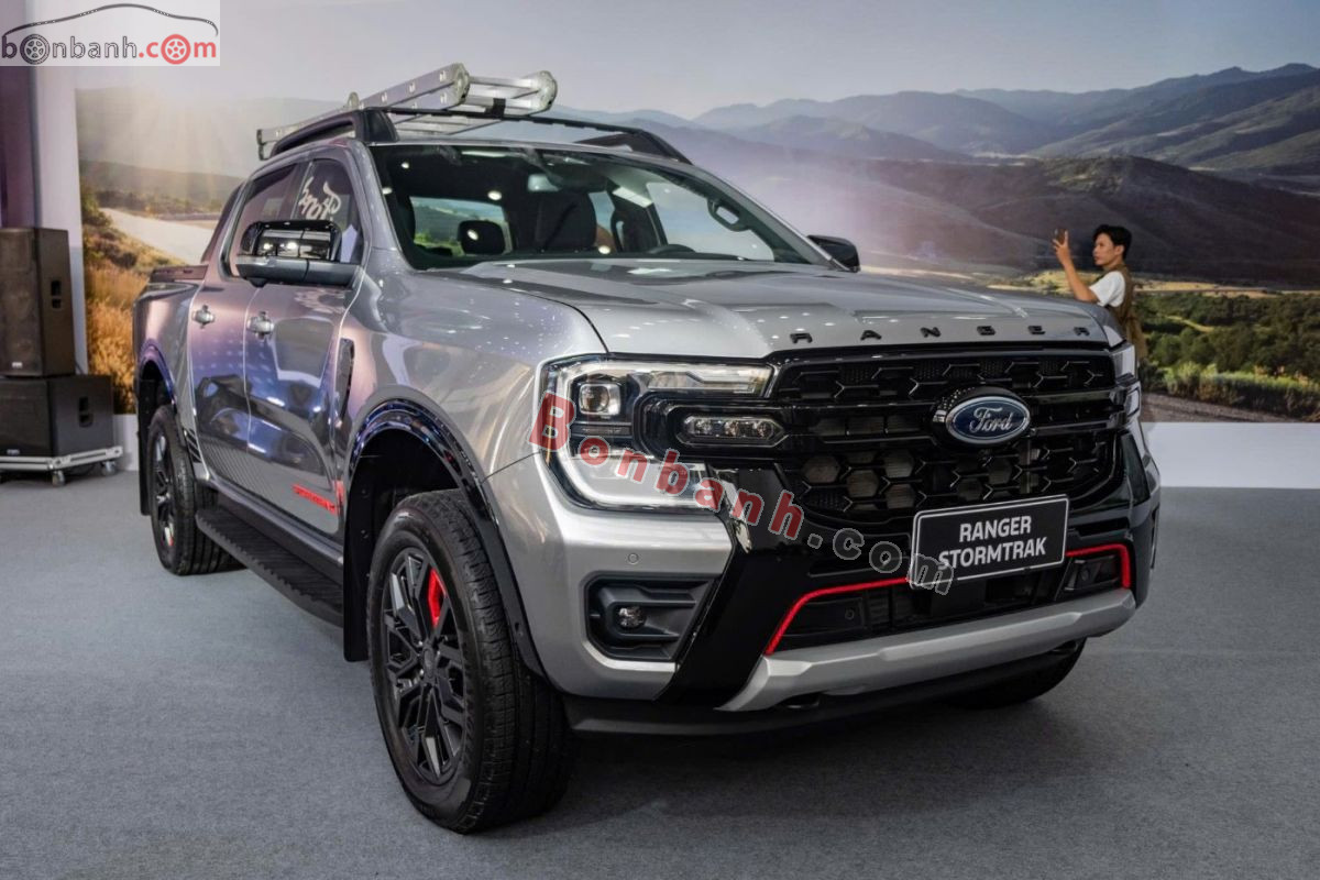 Bán ô tô Ford Ranger Stormtrak 2.0L 4x4 AT - 2026 - xe mới