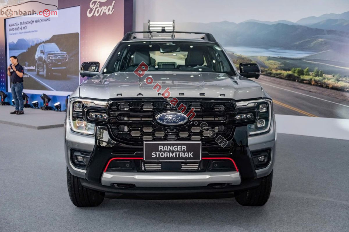 Bán ô tô Ford Ranger Stormtrak 2.0L 4x4 AT - 2026 - xe mới