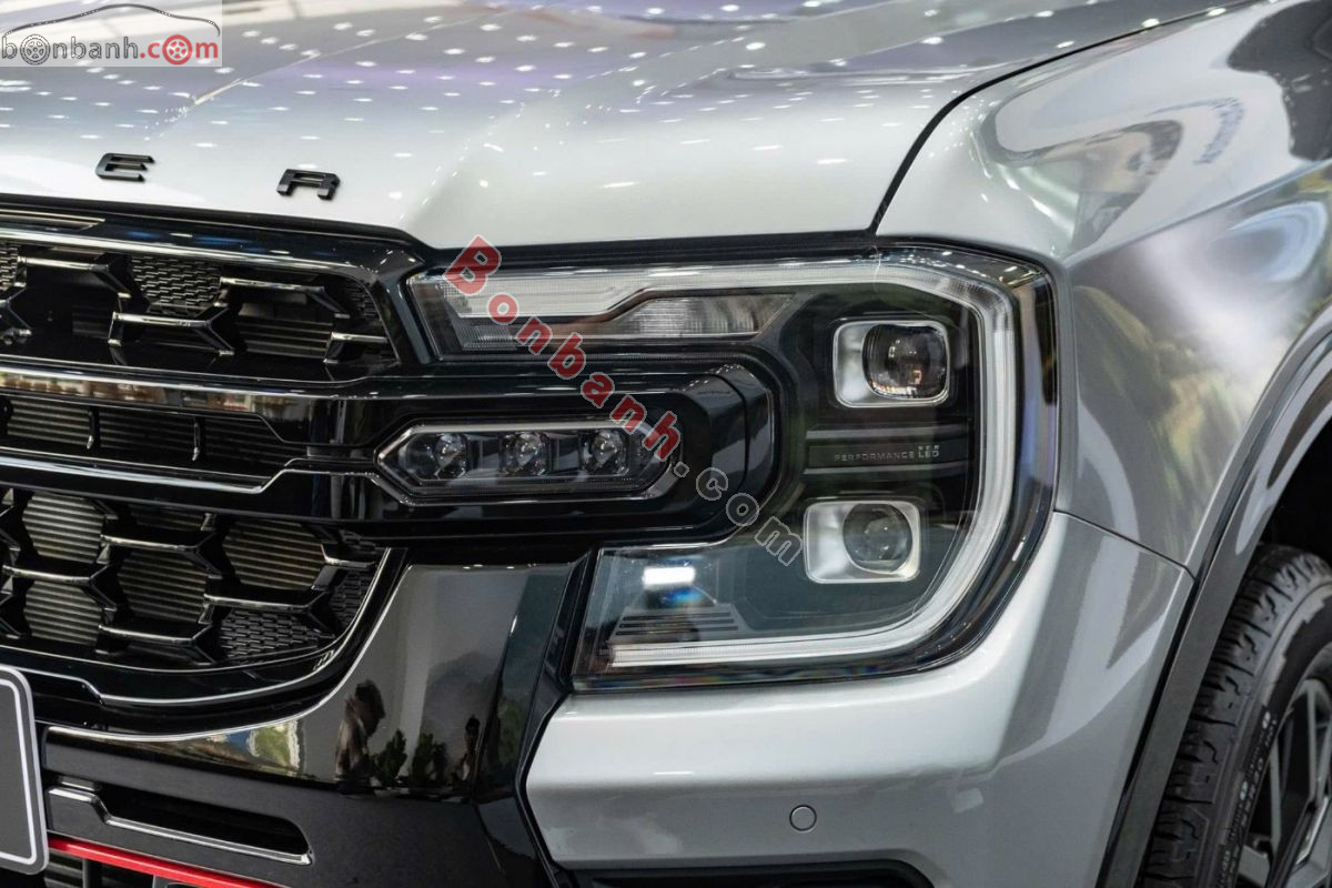 Bán ô tô Ford Ranger Stormtrak 2.0L 4x4 AT - 2026 - xe mới