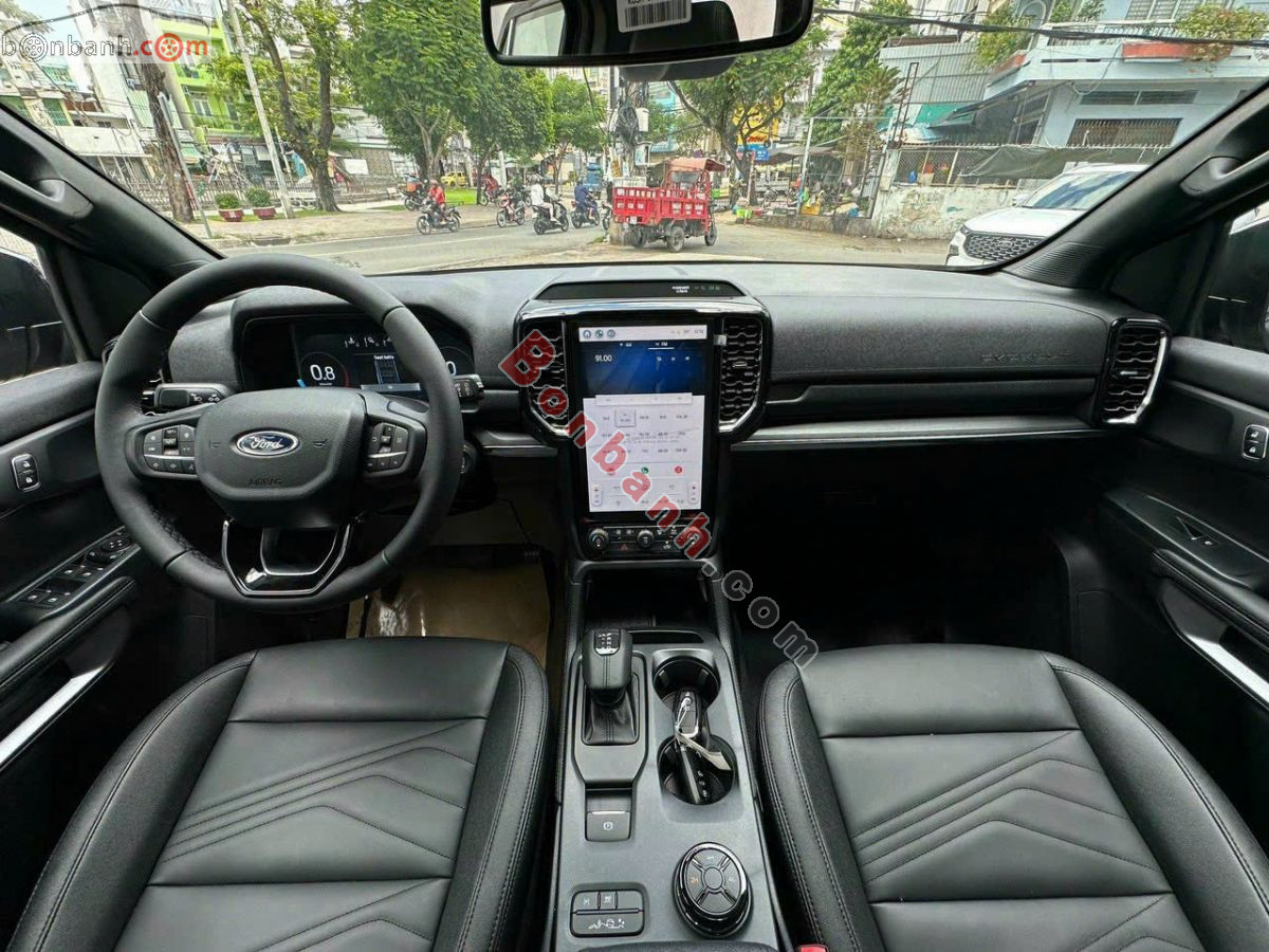 Bán ô tô Ford Everest Titanium Plus 2.0L 4x4 AT - 2026 - xe mới