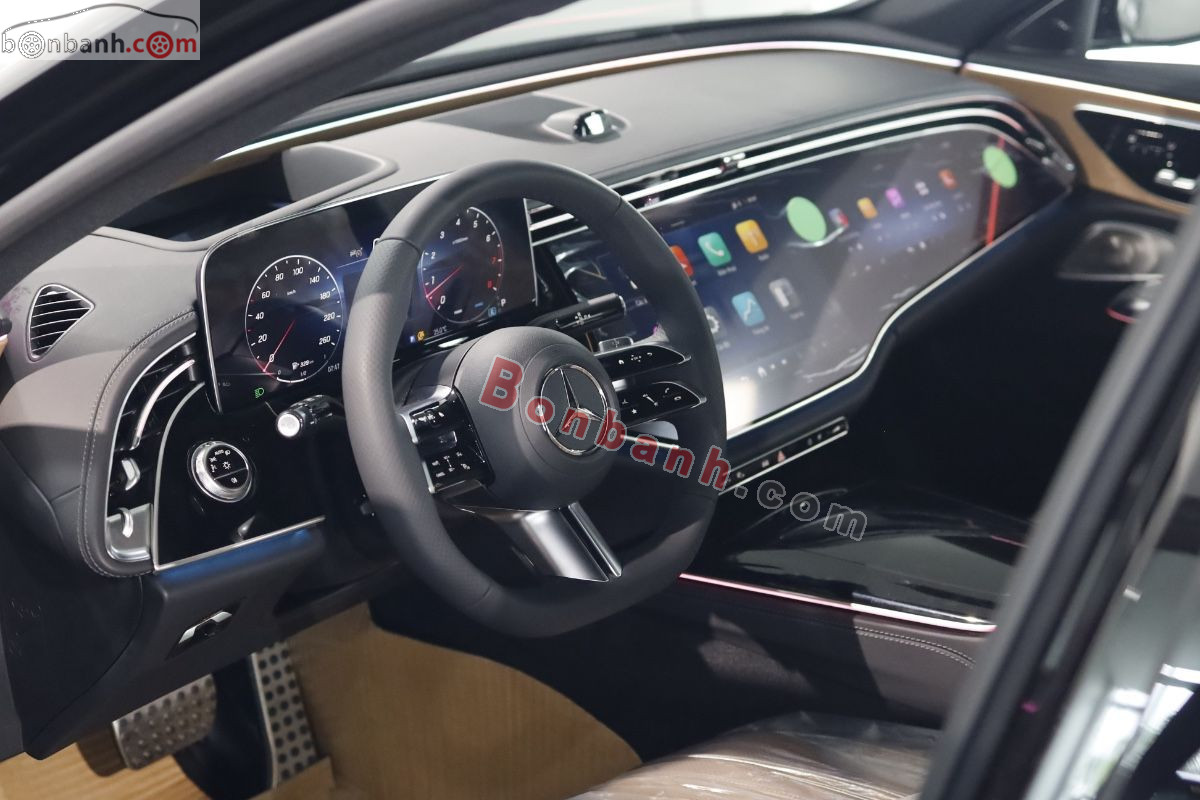 Bán ô tô Mercedes Benz E class E300 AMG - 2025 - xe cũ