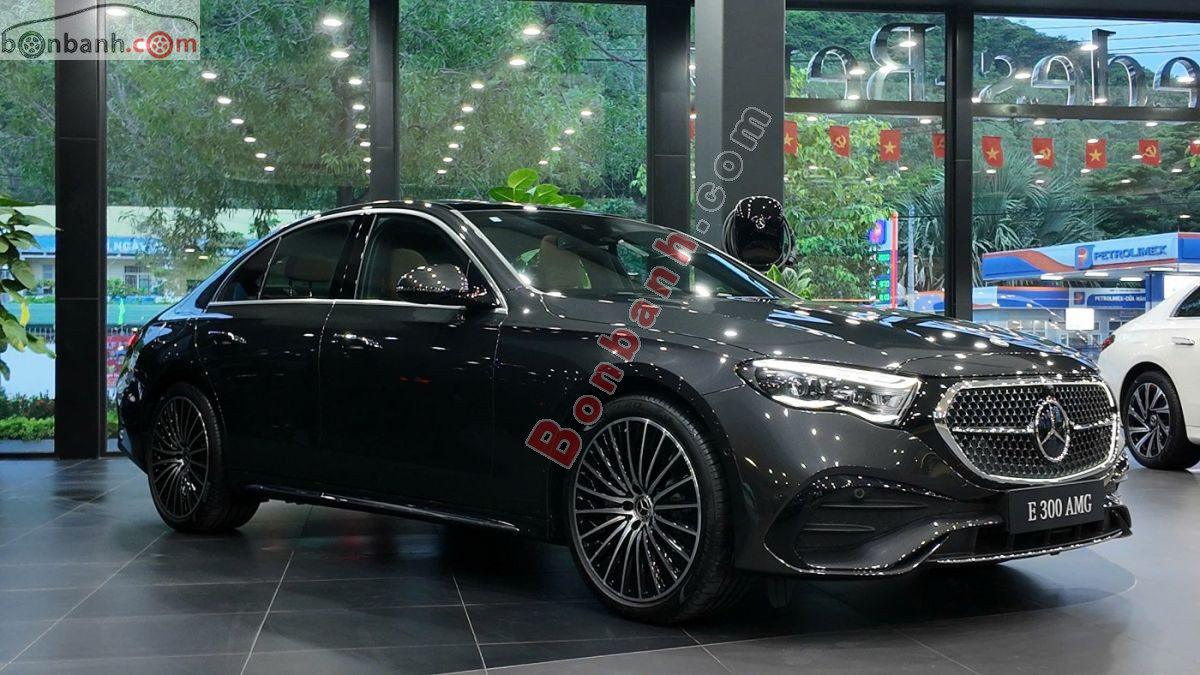 Bán ô tô Mercedes Benz E class E300 AMG - 2026 - xe mới