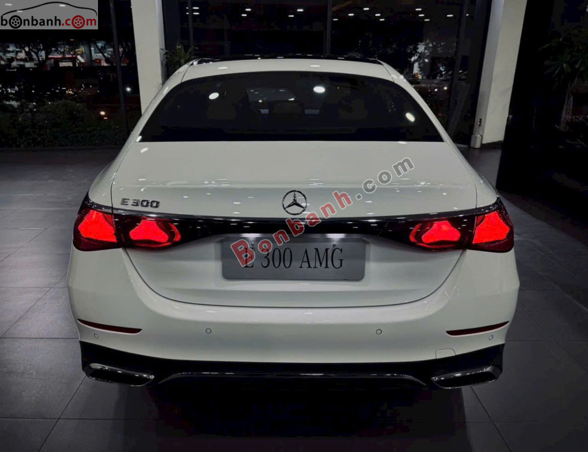 Bán ô tô Mercedes Benz E class E300 AMG - 2026 - xe mới