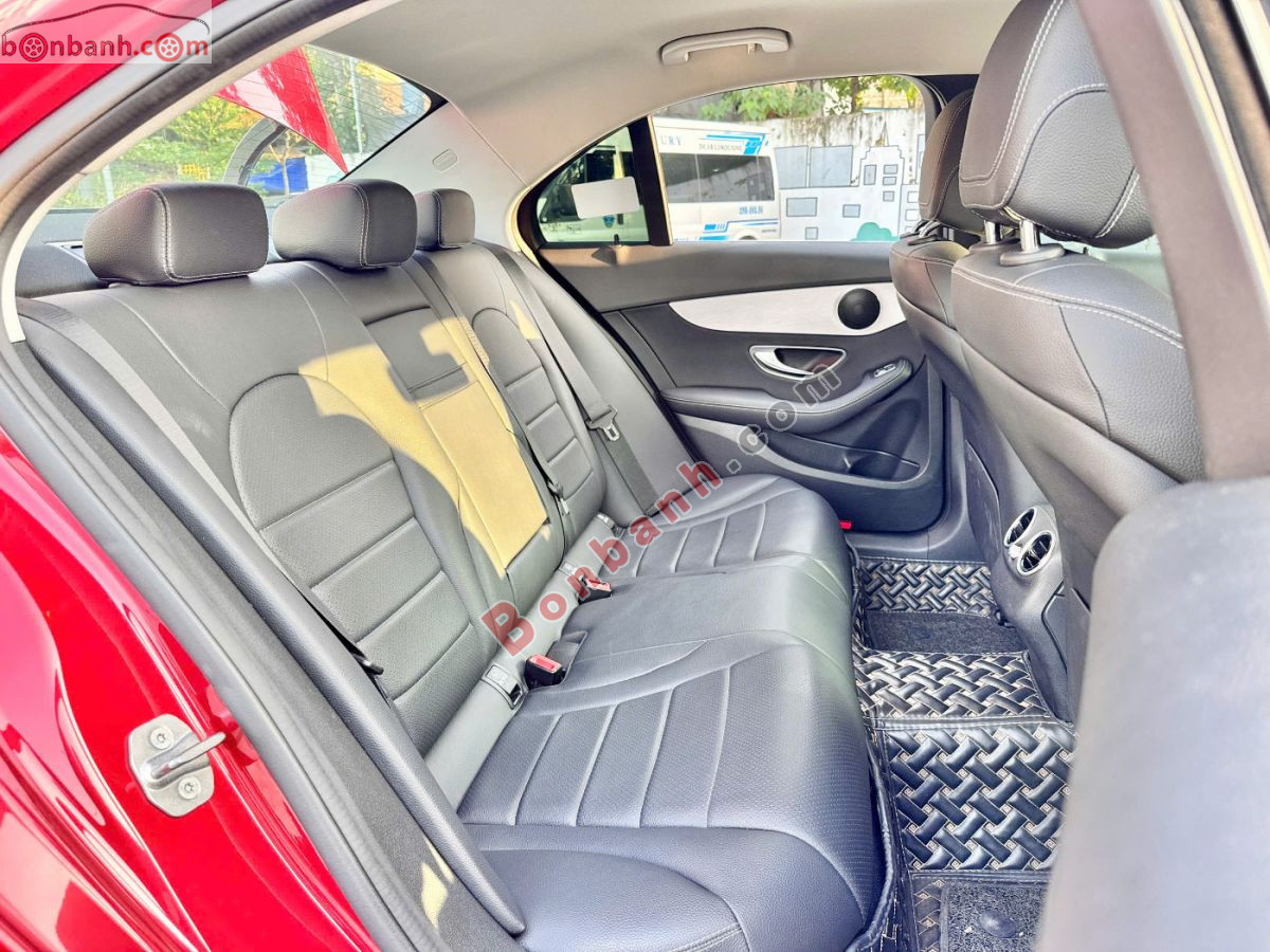Bán ô tô Mercedes Benz C class C180 - 2020 - xe cũ
