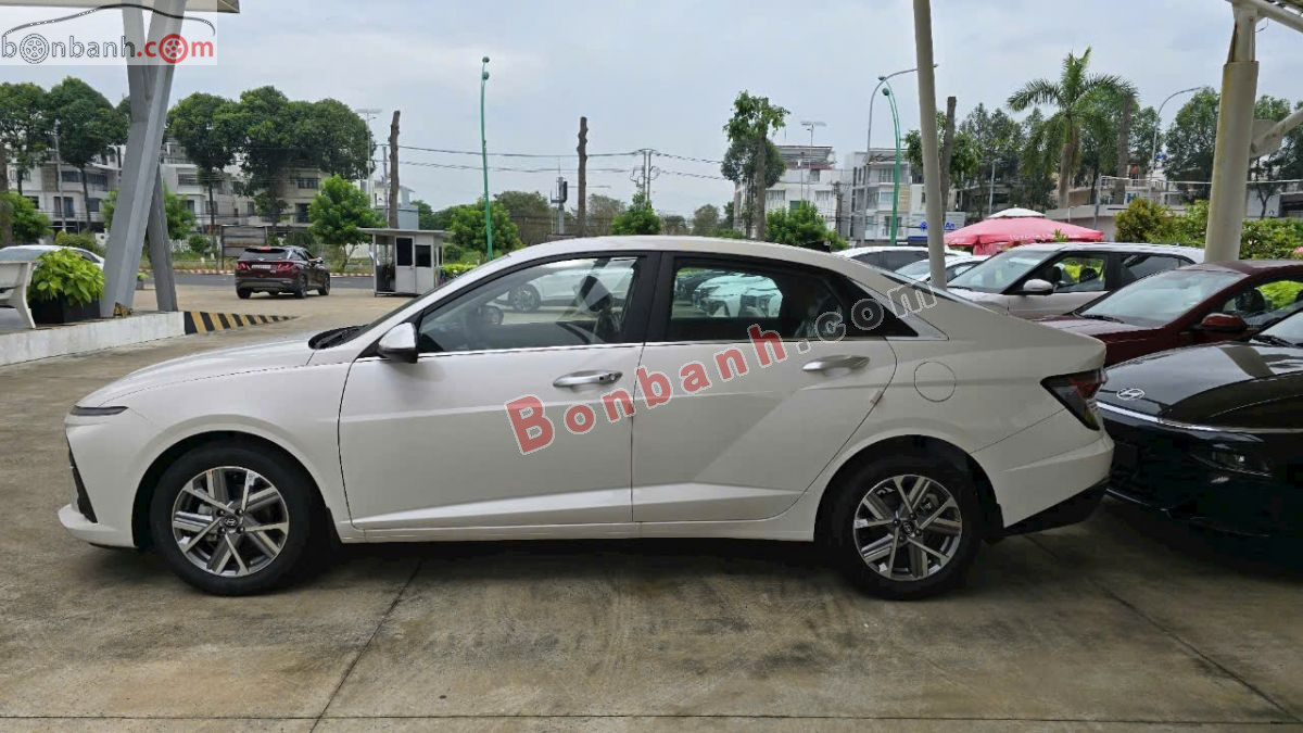 Bán ô tô Hyundai Accent Cao cấp 1.5 AT - 2026 - xe mới