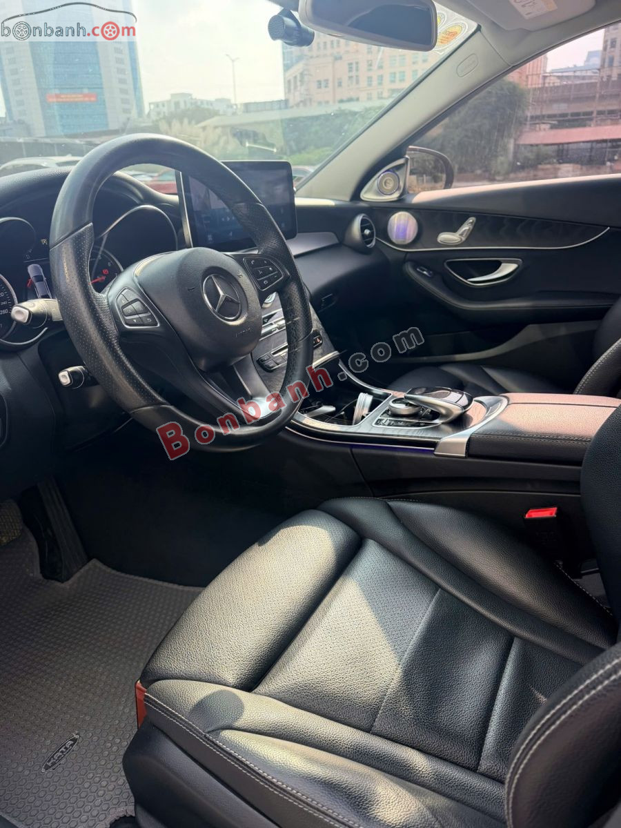 Bán ô tô Mercedes Benz C class C200 - 2017 - xe cũ
