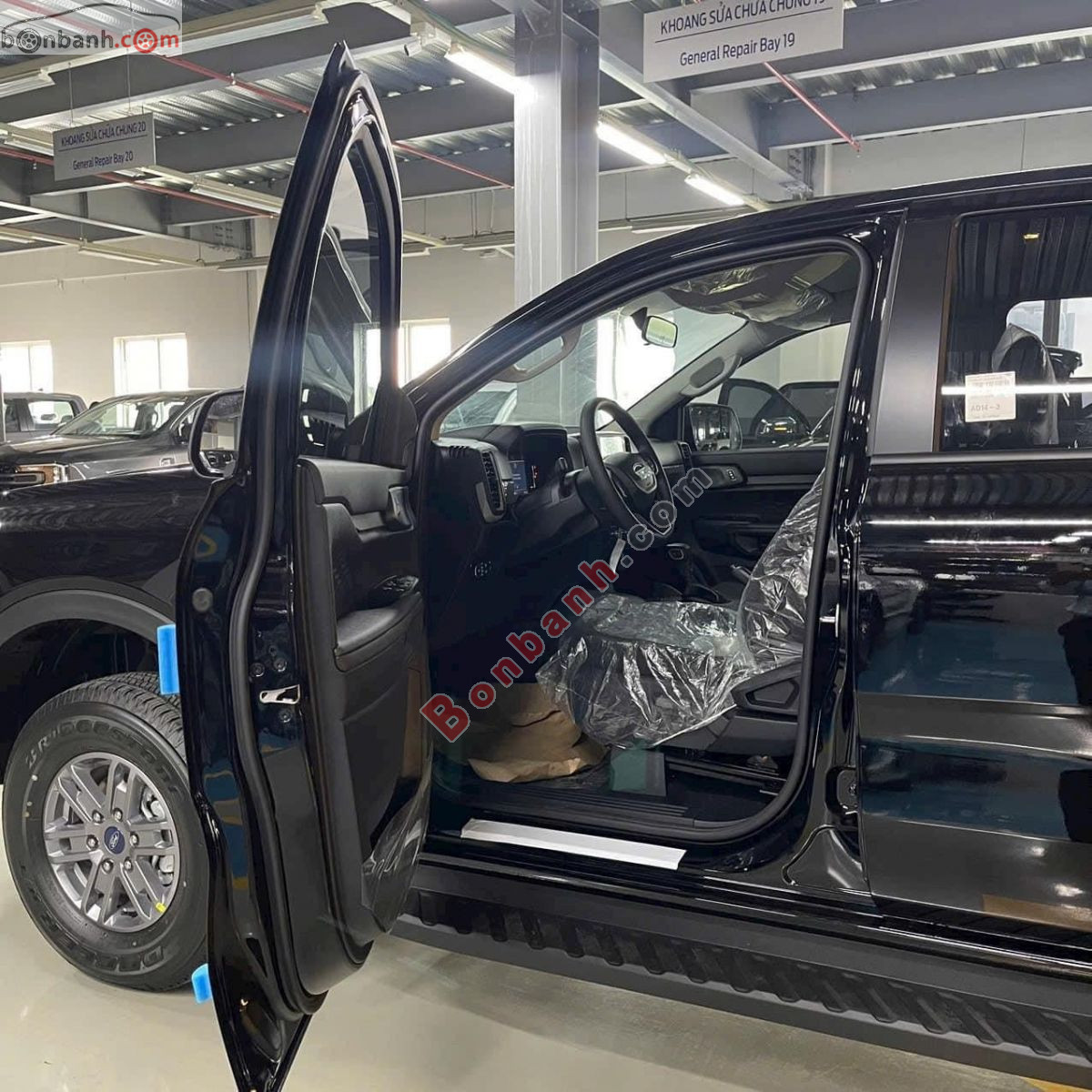 Bán ô tô Ford Ranger XLS 2.0L 4x2 AT - 2026 - xe mới