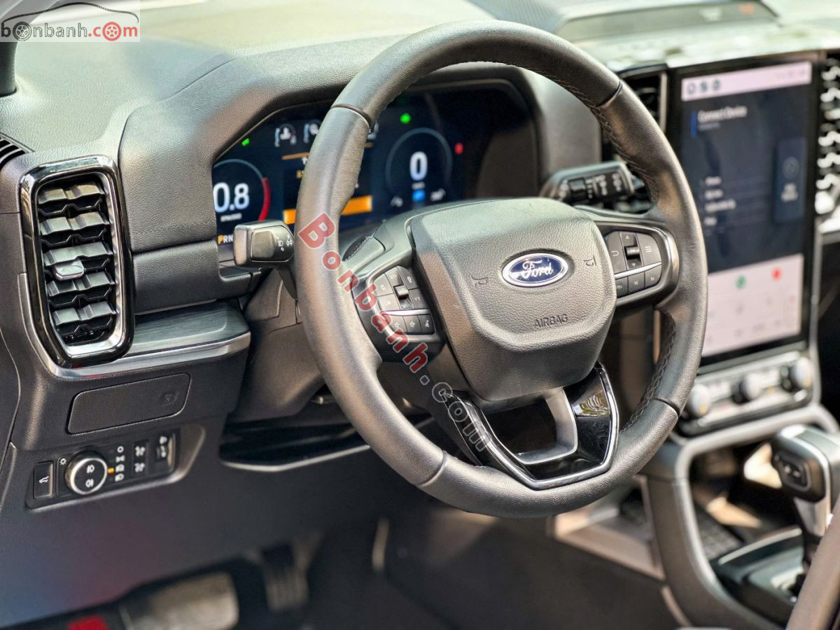 Bán ô tô Ford Everest Titanium 2.0L 4x2 AT - 2024 - xe cũ