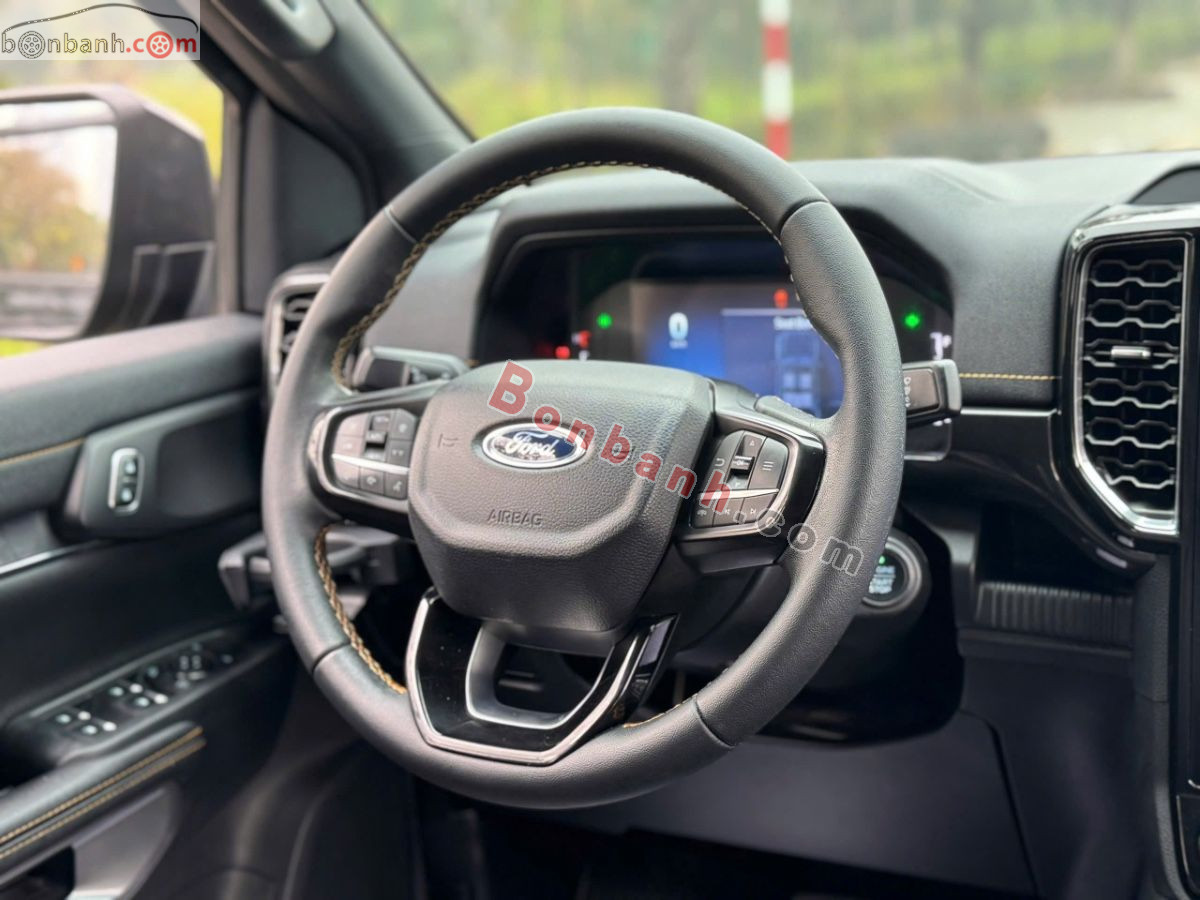 Bán ô tô Ford Ranger Wildtrak 2.0L 4x4 AT - 2023 - xe cũ