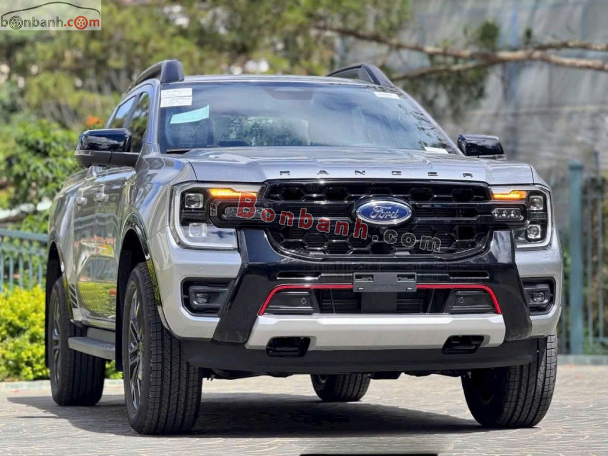Bán ô tô Ford Ranger Stormtrak 2.0L 4x4 AT - 2025 - xe mới