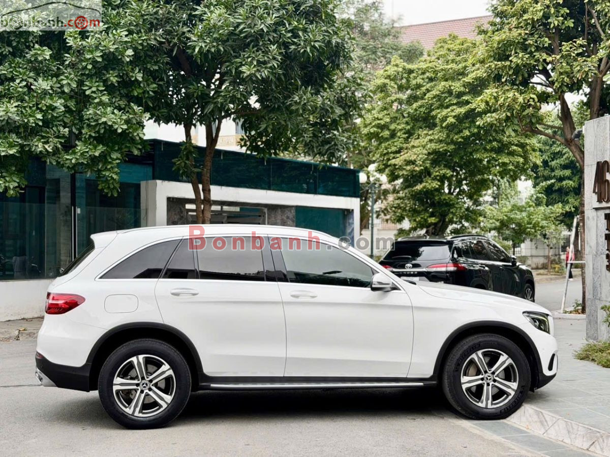 Bán ô tô Mercedes Benz GLC 250 4Matic - 2016 - xe cũ