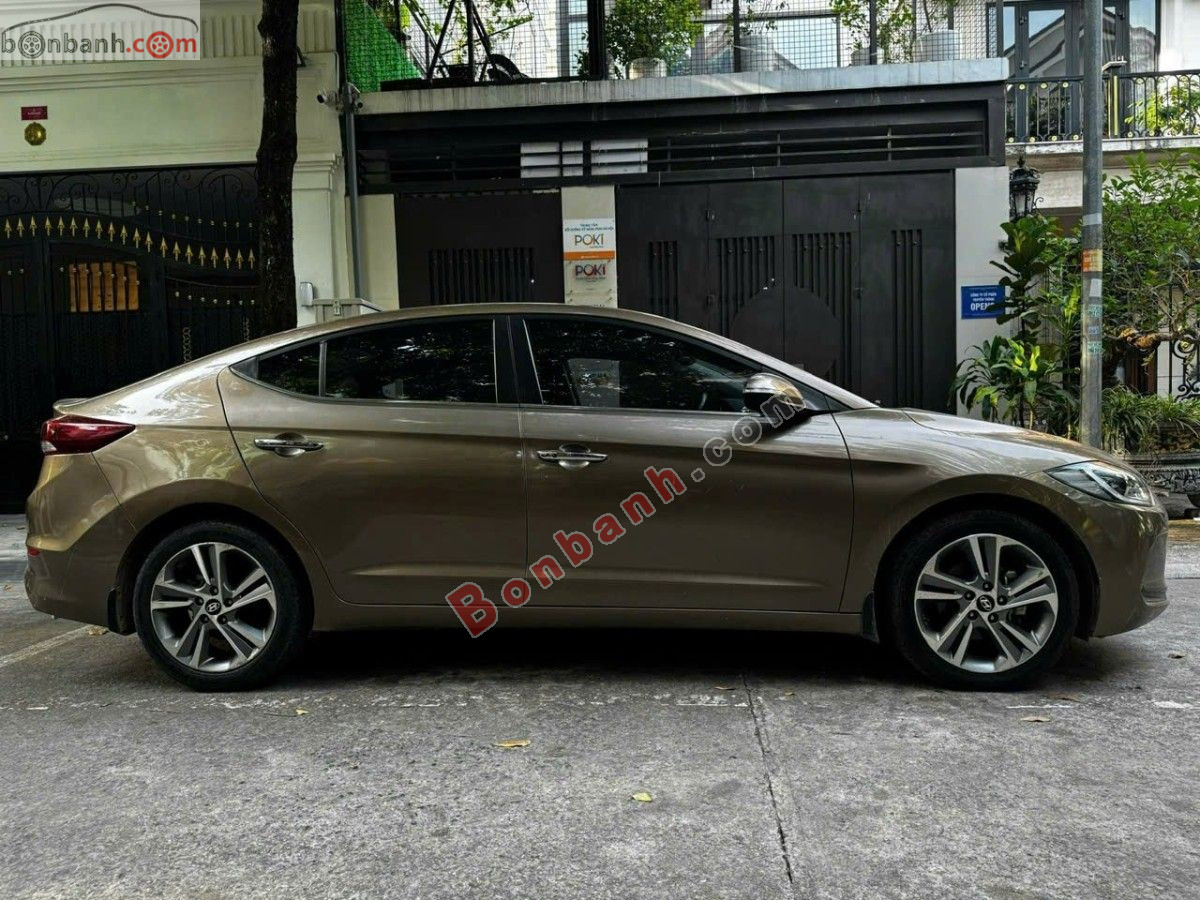 Bán ô tô Hyundai Elantra 2.0 AT - 2016 - xe cũ