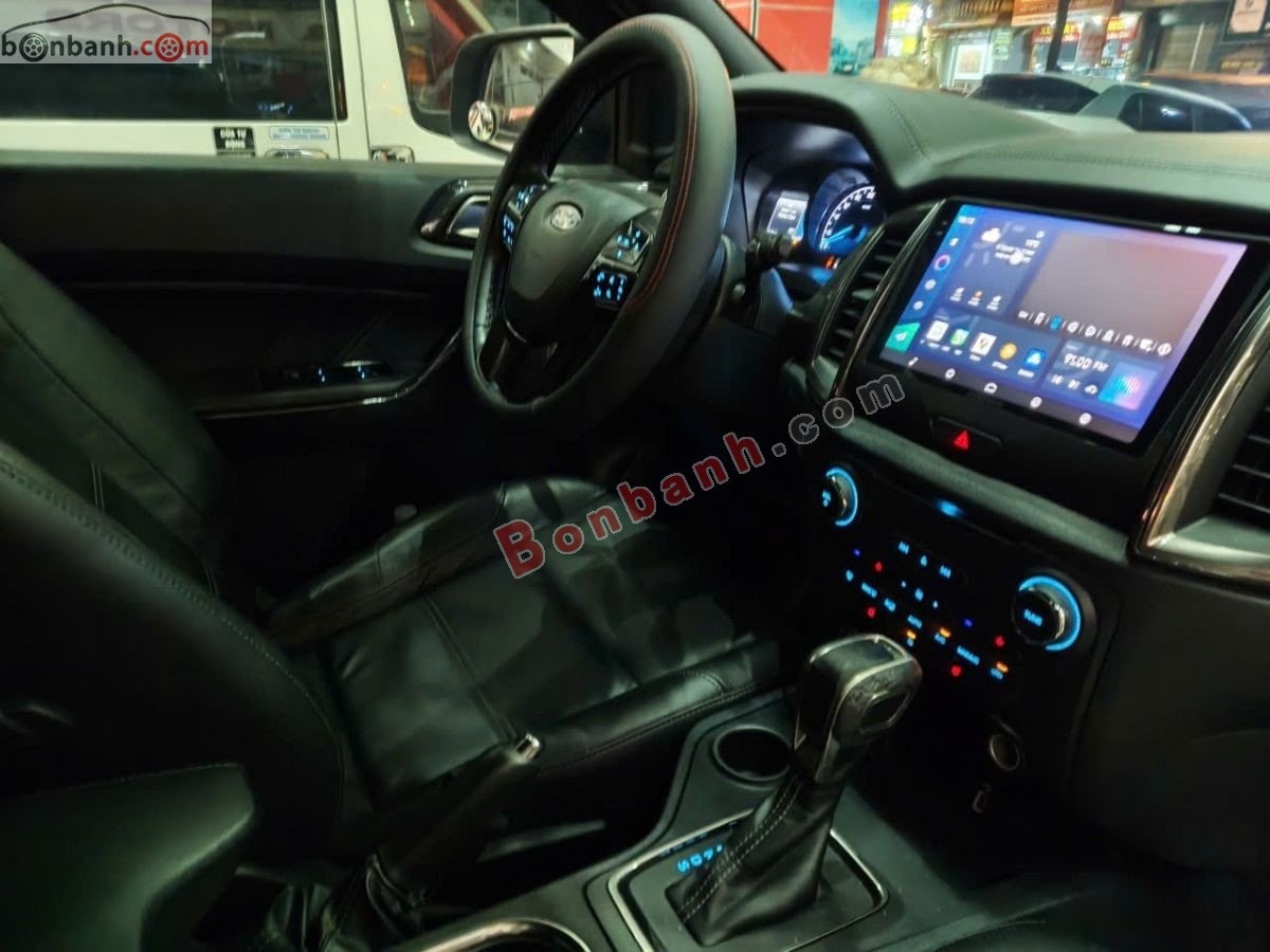 Bán ô tô Ford Everest Titanium 2.0L 4x2 AT - 2019 - xe cũ