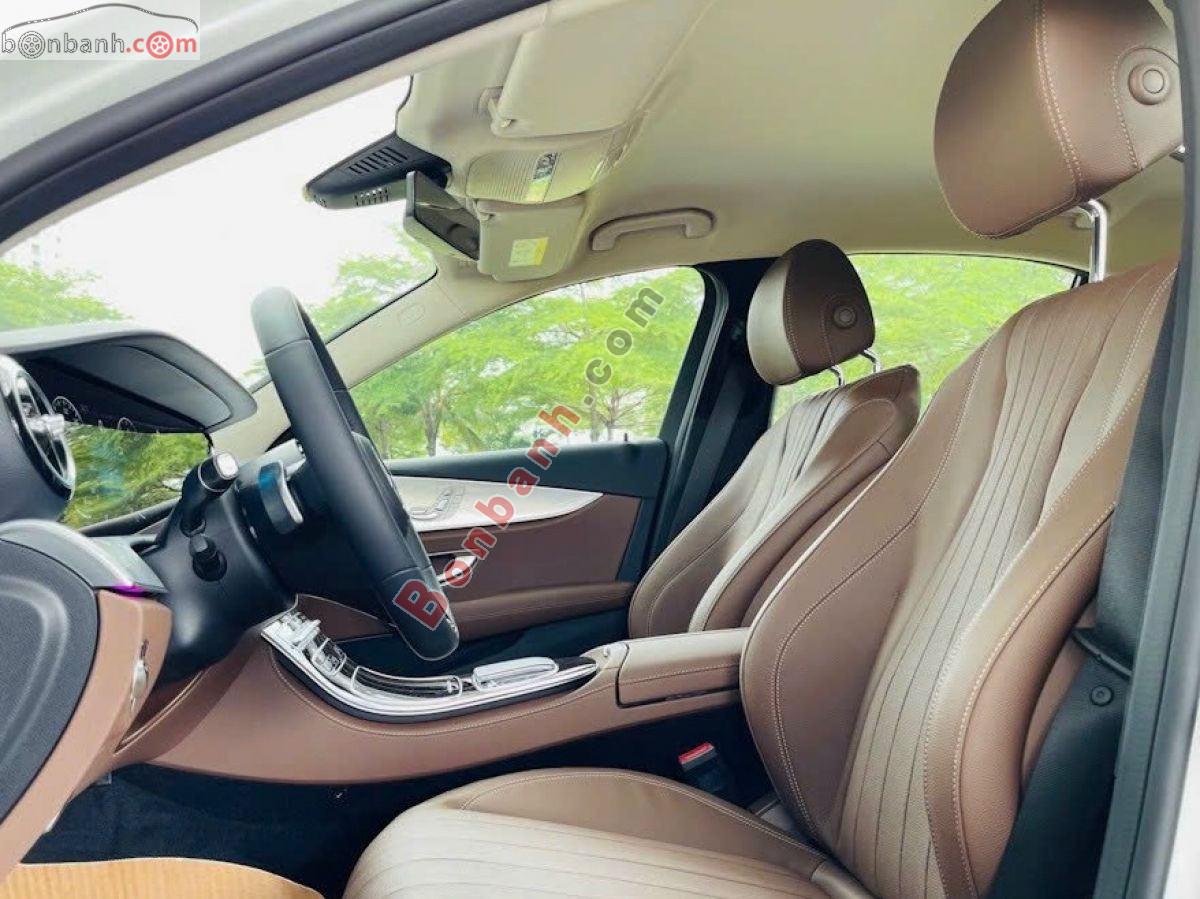 Bán ô tô Mercedes Benz E class E180 - 2023 - xe cũ