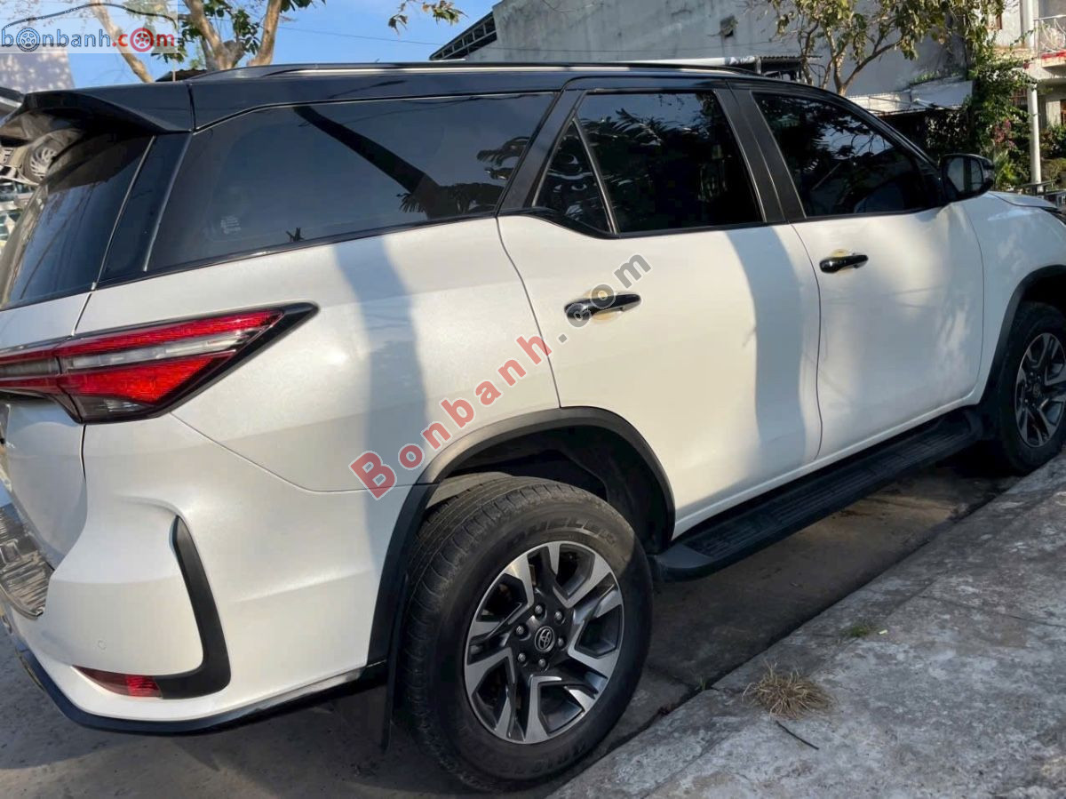 Bán ô tô Toyota Fortuner Legender 2.4L 4x2 AT - 2024 - xe cũ