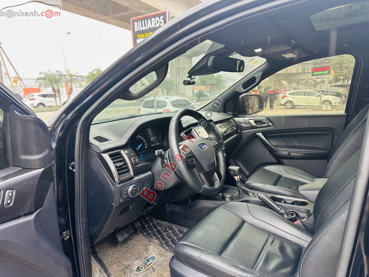 Bán ô tô Ford Everest Titanium 2.0L 4x4 AT - 2019 - xe cũ