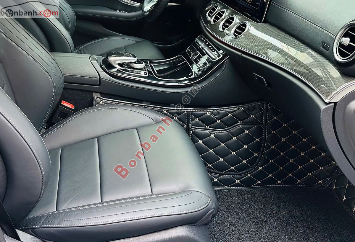 Bán ô tô Mercedes Benz E class E300 AMG - 2019 - xe cũ