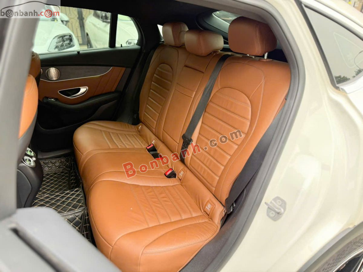 Bán ô tô Mercedes Benz GLC 300 4Matic Coupe - 2021 - xe cũ