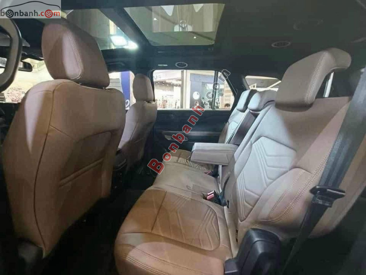 Bán ô tô Ford Everest Titanium Plus 2.0L 4x4 AT - 2022 - xe cũ