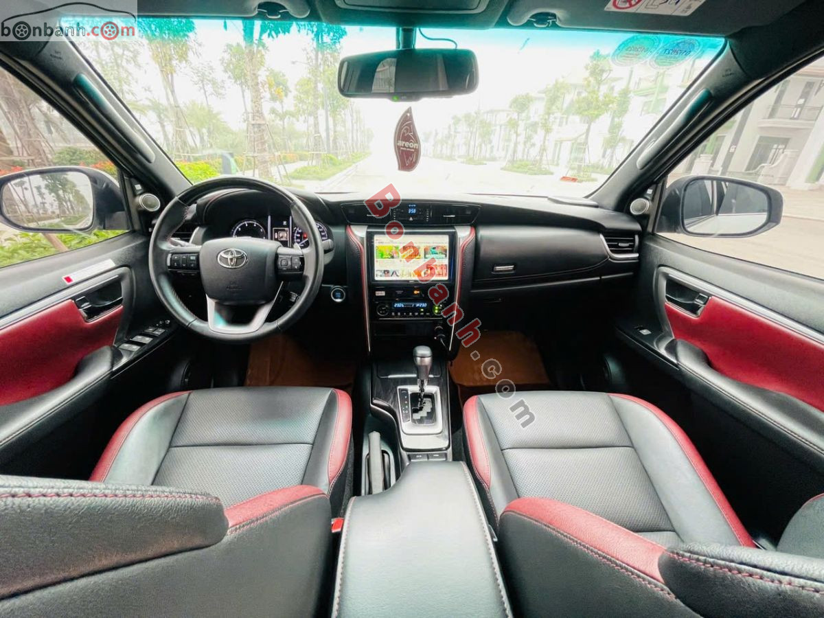 Bán ô tô Toyota Fortuner Legender 2.4L 4x2 AT - 2024 - xe cũ