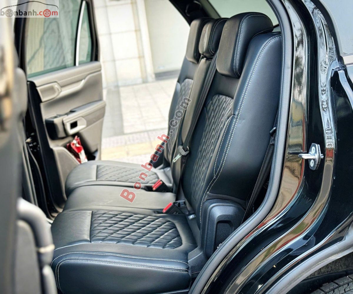 Bán ô tô Ford Everest Platinum 2.0L 4x4 AT - 2025 - xe cũ