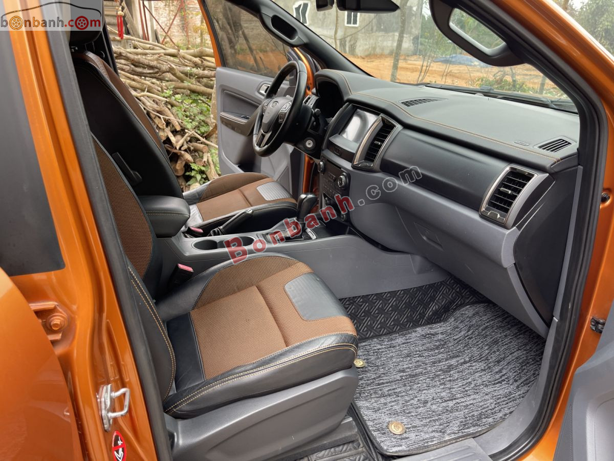 Bán ô tô Ford Ranger Wildtrak 3.2L 4x4 AT - 2017 - xe cũ