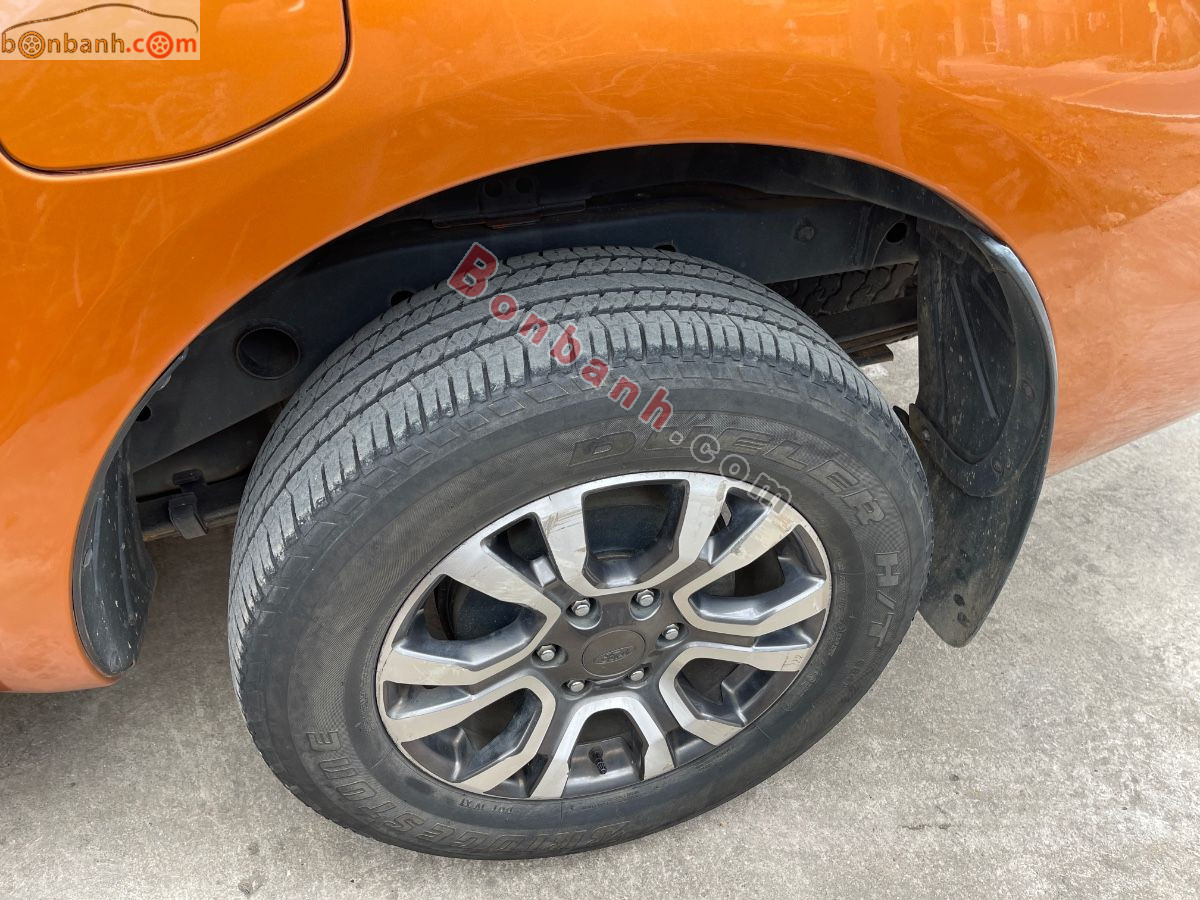 Bán ô tô Ford Ranger Wildtrak 3.2L 4x4 AT - 2017 - xe cũ