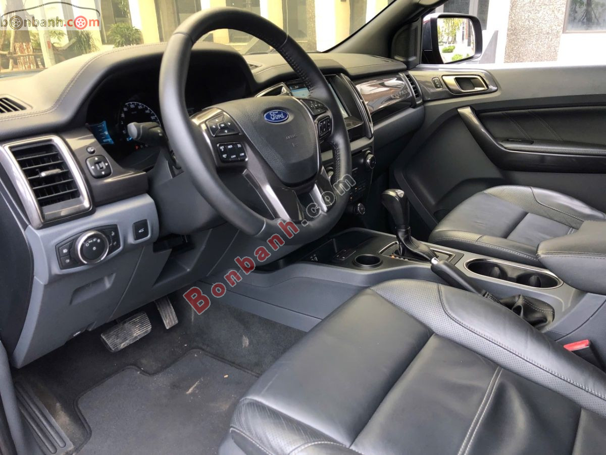 Bán ô tô Ford Everest Titanium 2.2L 4x2 AT - 2016 - xe cũ