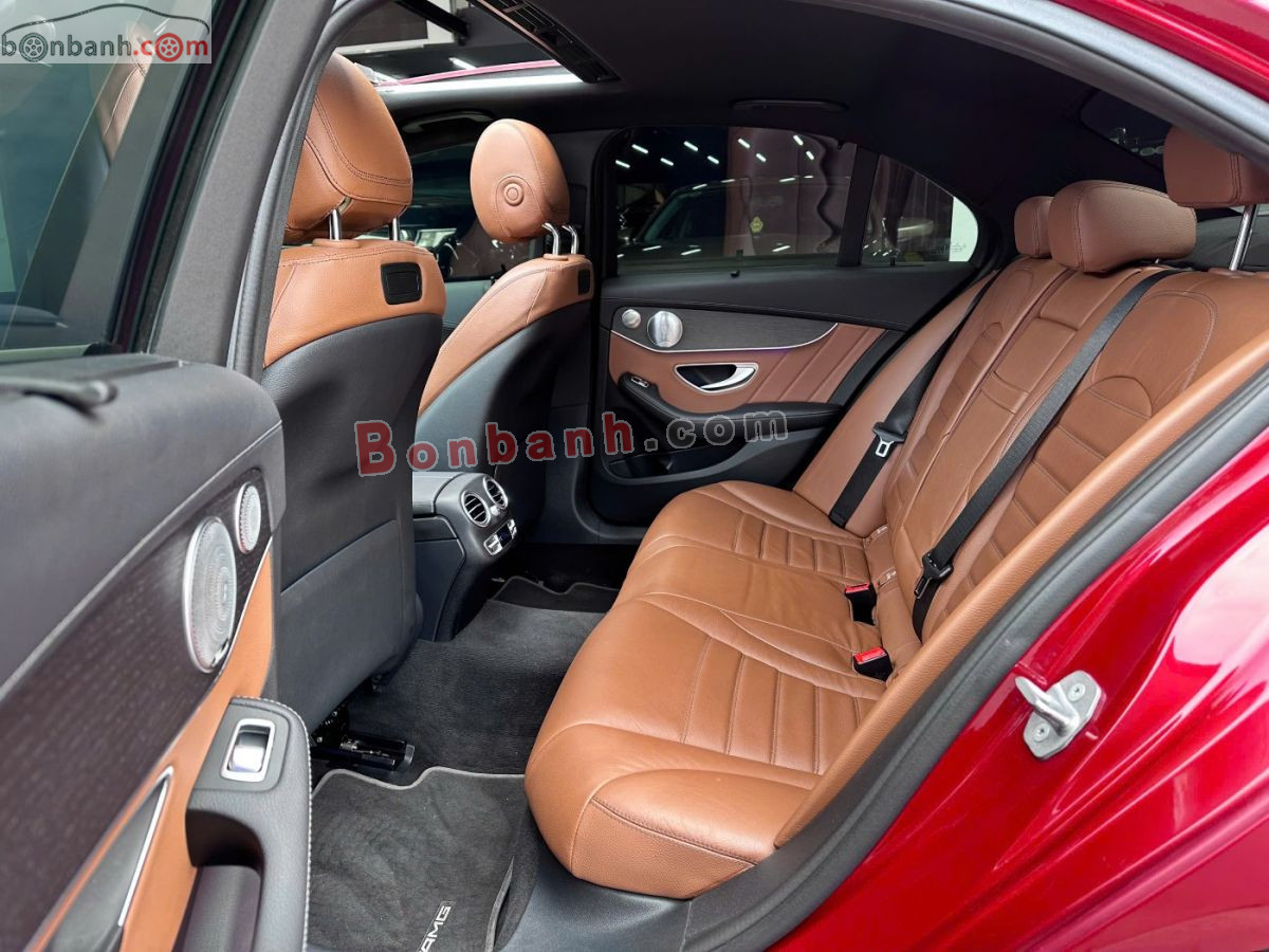 Bán ô tô Mercedes Benz C class C300 AMG - 2019 - xe cũ