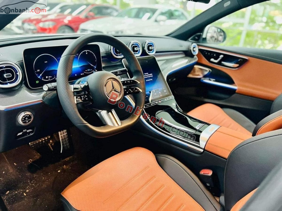 Bán ô tô Mercedes Benz C class C300 AMG - 2025 - xe mới