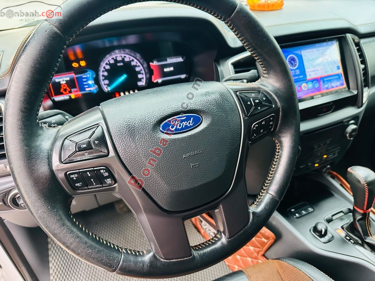 Bán ô tô Ford Ranger Wildtrak 3.2L 4x4 AT - 2017 - xe cũ