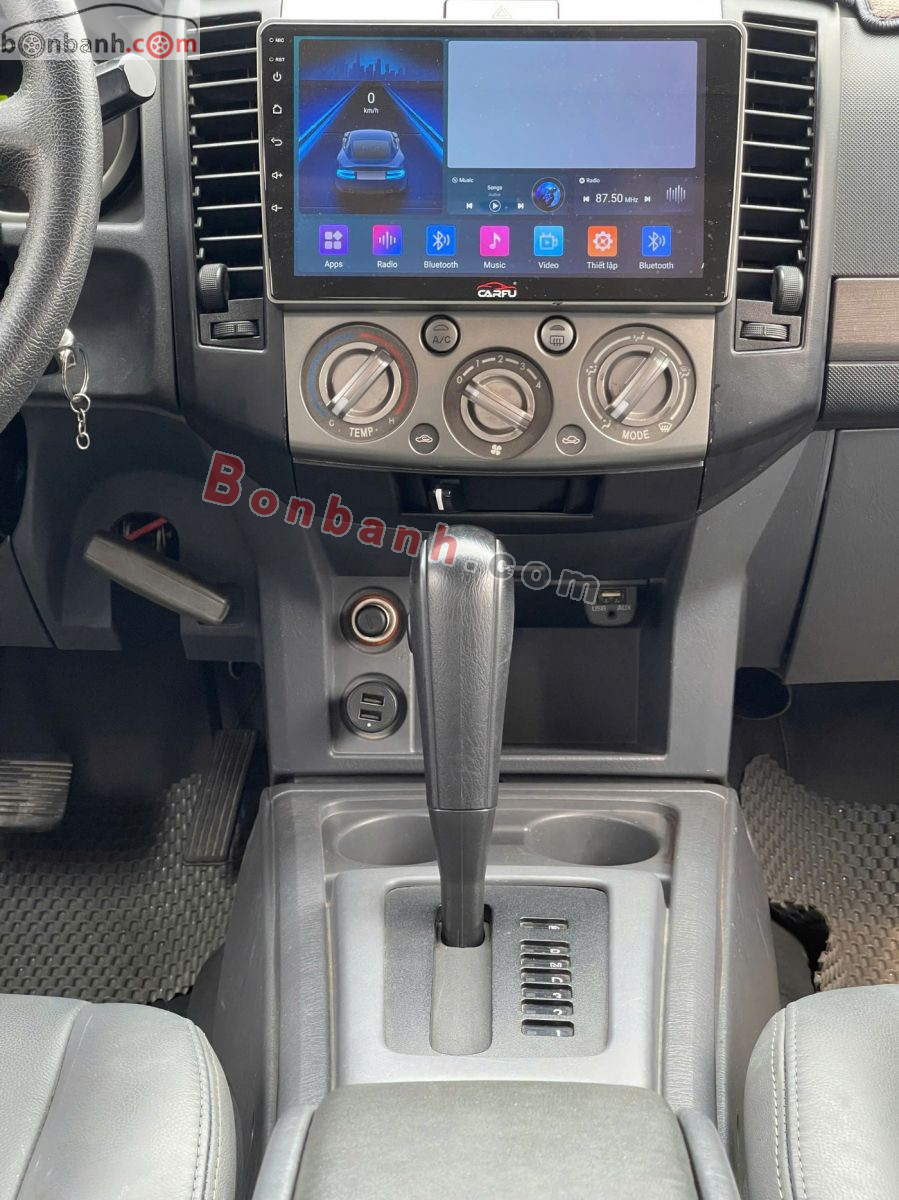 Bán ô tô Ford Everest Limited 2.5L 4x2 AT - 2013 - xe cũ