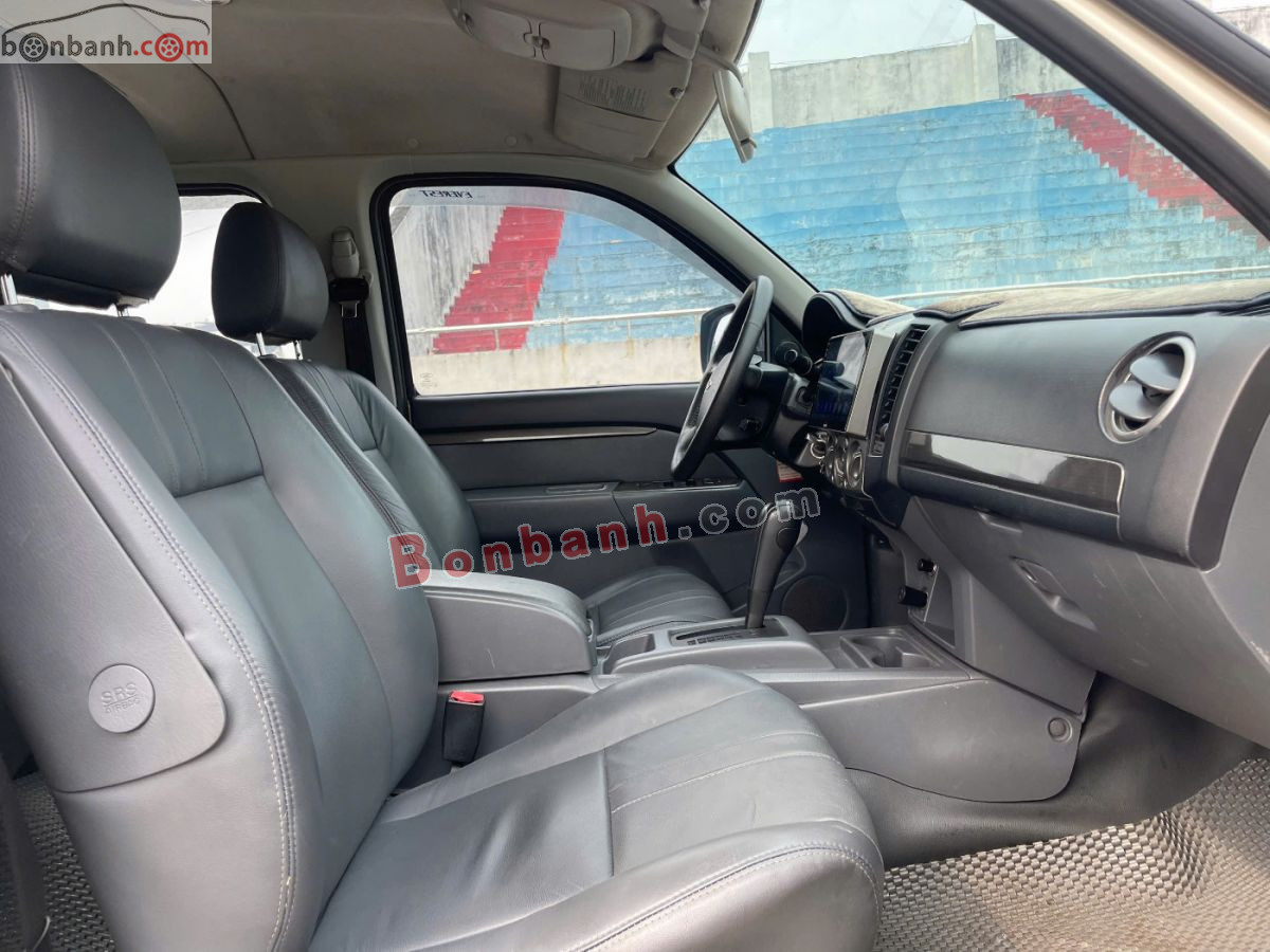 Bán ô tô Ford Everest Limited 2.5L 4x2 AT - 2013 - xe cũ