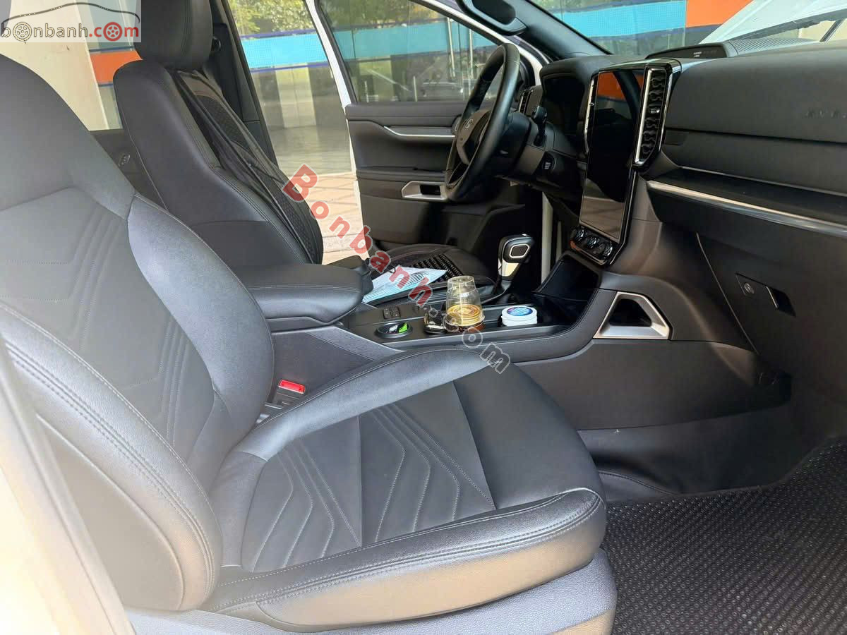 Bán ô tô Ford Everest Titanium 2.0L 4x2 AT - 2023 - xe cũ