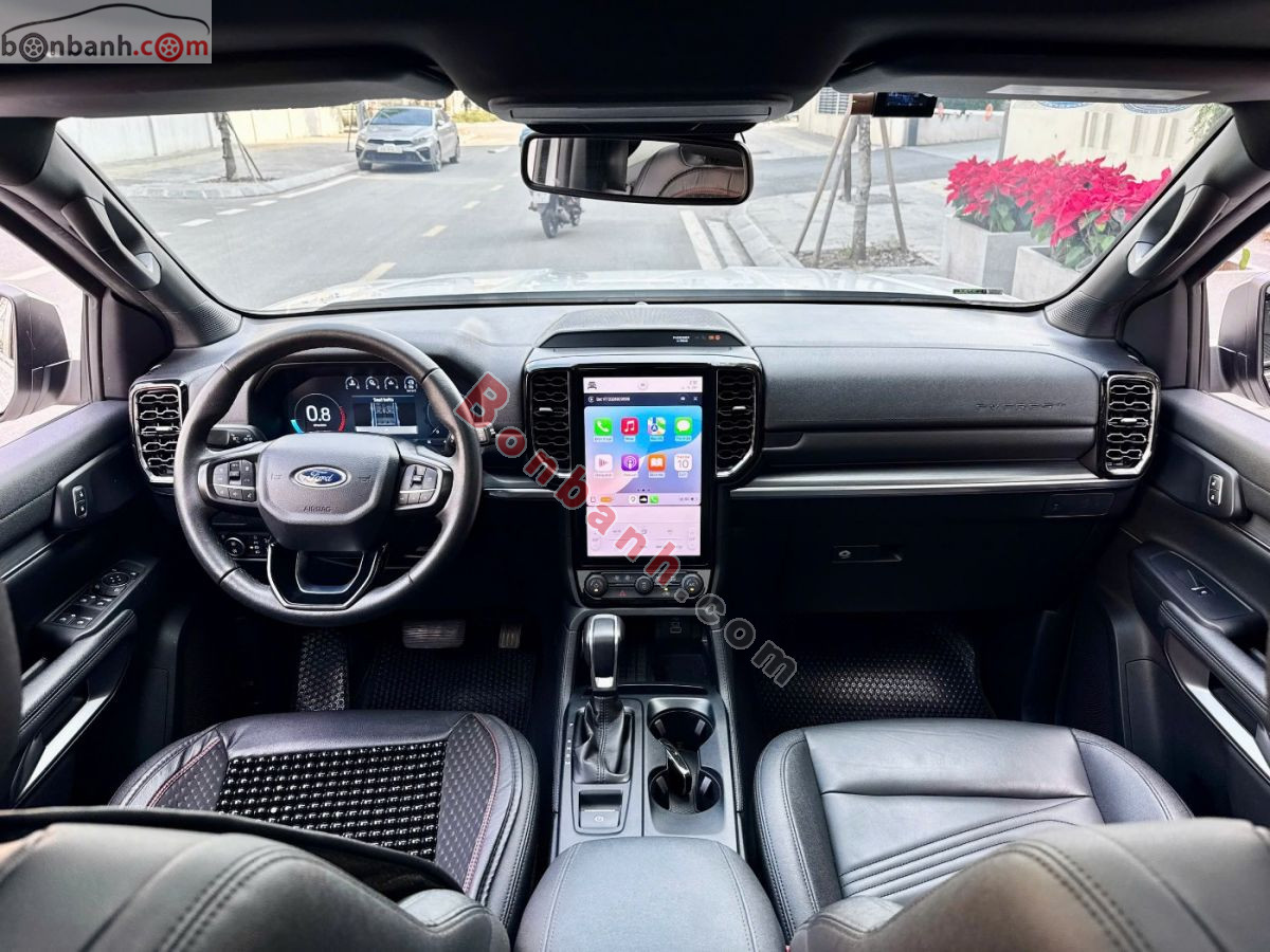 Bán ô tô Ford Everest Titanium 2.0L 4x2 AT - 2023 - xe cũ