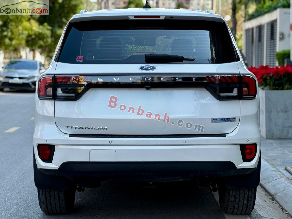 Bán ô tô Ford Everest Titanium 2.0L 4x2 AT - 2023 - xe cũ