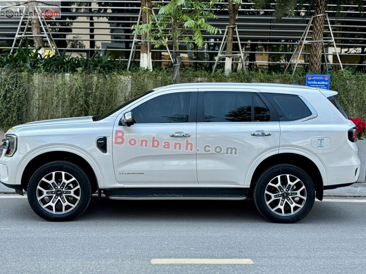 Bán ô tô Ford Everest Titanium 2.0L 4x2 AT - 2023 - xe cũ