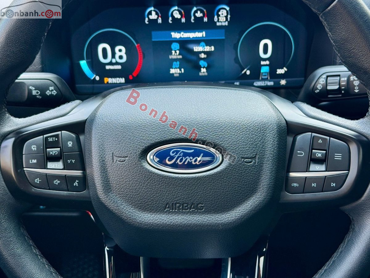 Bán ô tô Ford Everest Titanium 2.0L 4x2 AT - 2023 - xe cũ