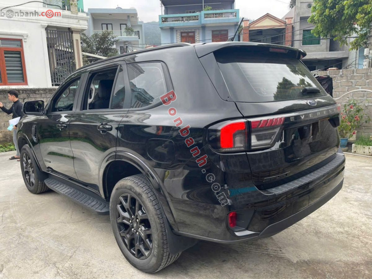 Bán ô tô Ford Everest Sport 2.0L 4x2 AT - 2024 - xe cũ