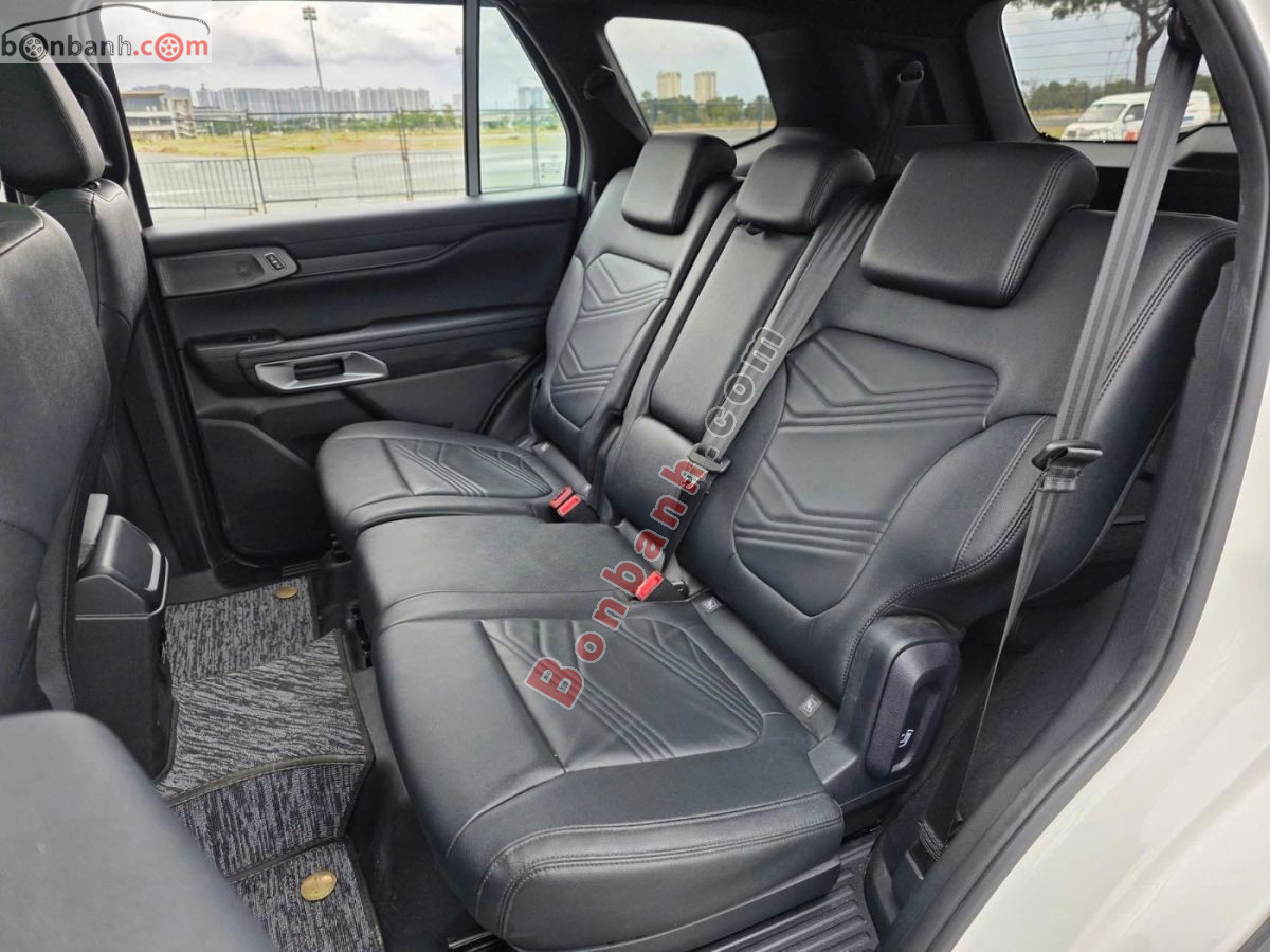 Bán ô tô Ford Everest Titanium 2.0L 4x2 AT - 2023 - xe cũ