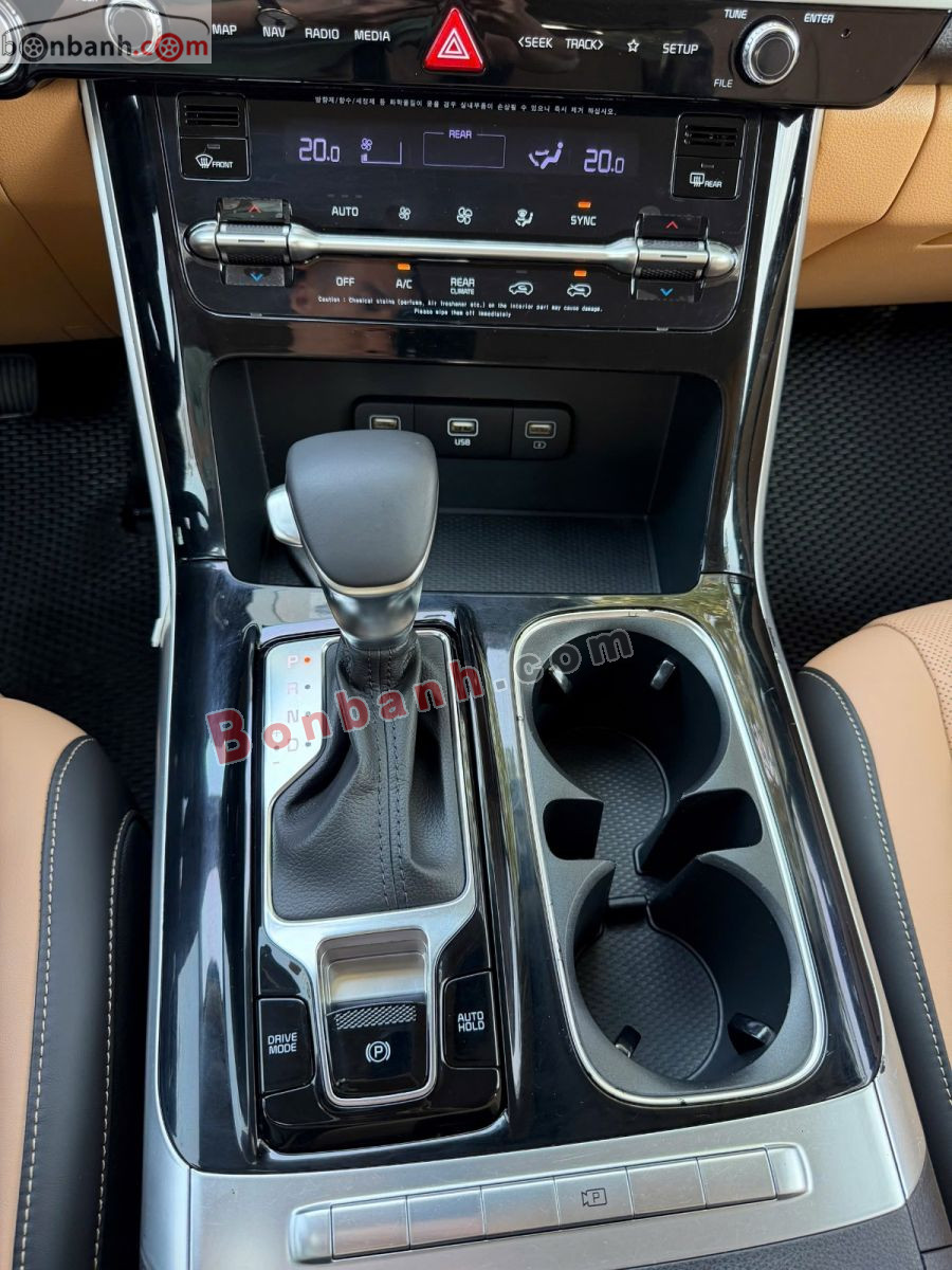 Bán ô tô Kia Carnival Luxury 2.2D - 2023 - xe cũ