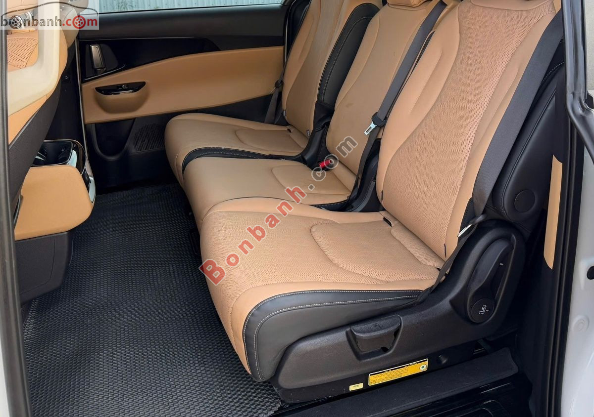 Bán ô tô Kia Carnival Luxury 2.2D - 2023 - xe cũ