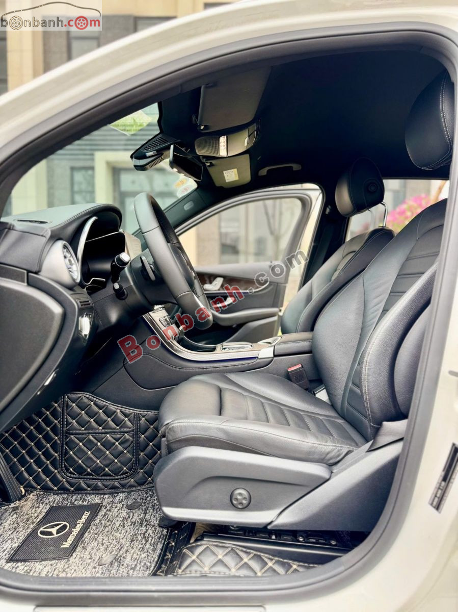 Bán ô tô Mercedes Benz GLC 200 4Matic - 2021 - xe cũ