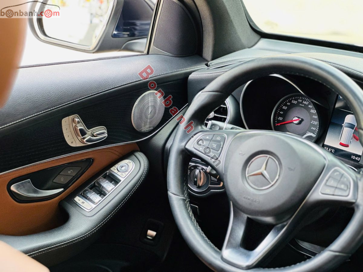 Bán ô tô Mercedes Benz GLC 300 4Matic - 2018 - xe cũ