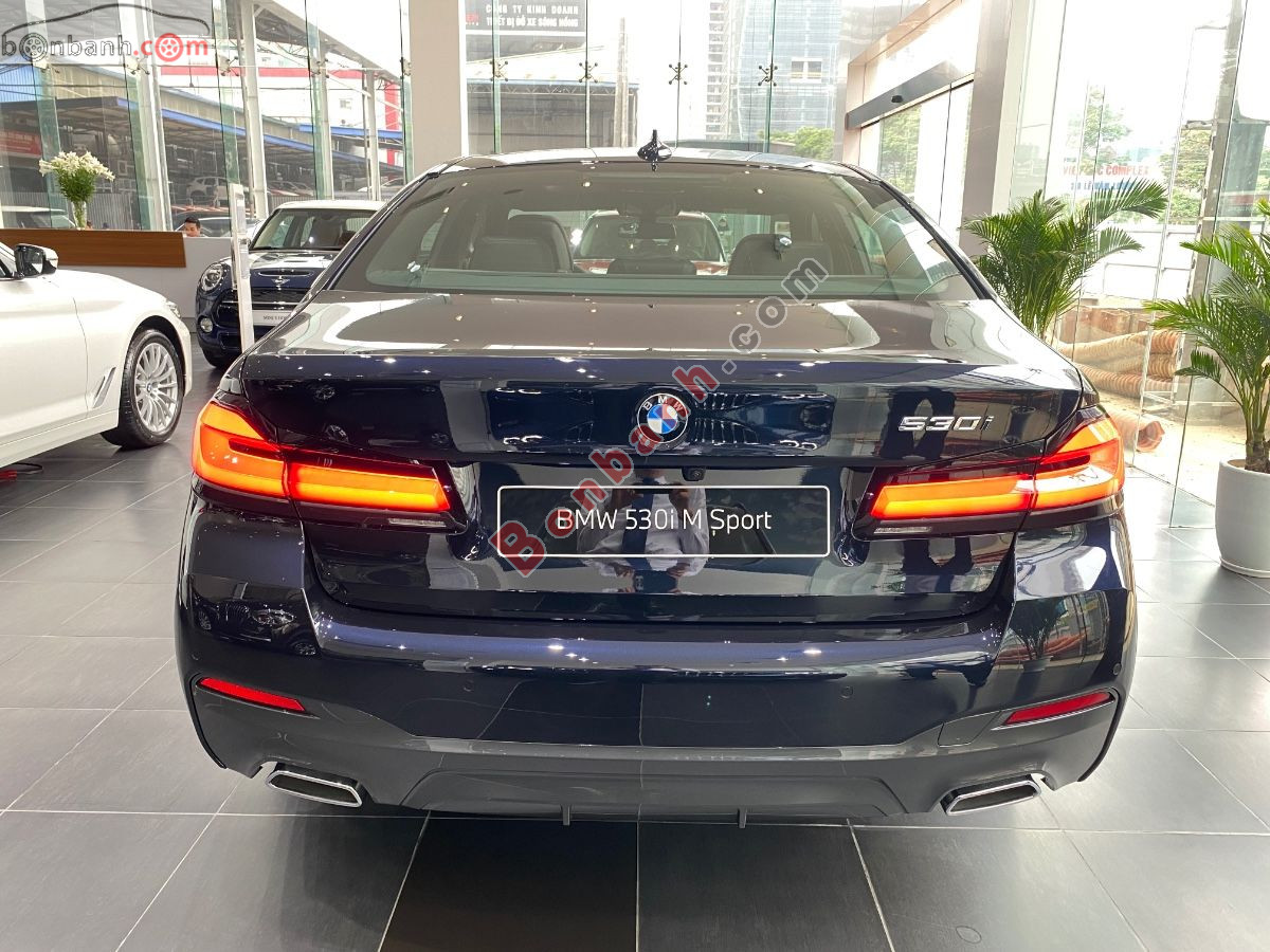 Bán ô tô BMW 5 Series 520i M Sport - 2023 - xe mới
