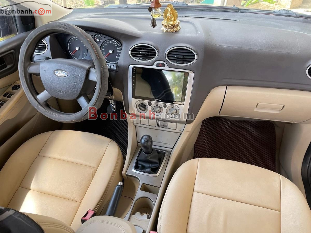 Bán ô tô Ford Focus 1.8 MT - 2010 - xe cũ