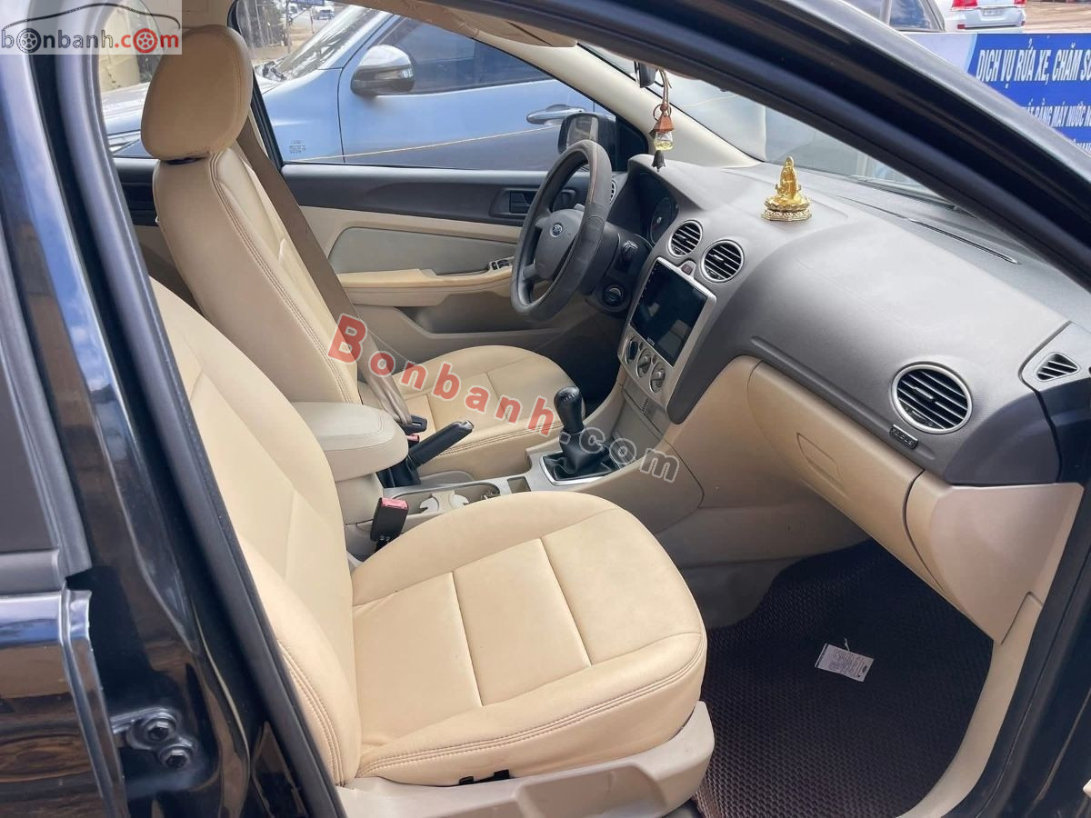 Bán ô tô Ford Focus 1.8 MT - 2010 - xe cũ