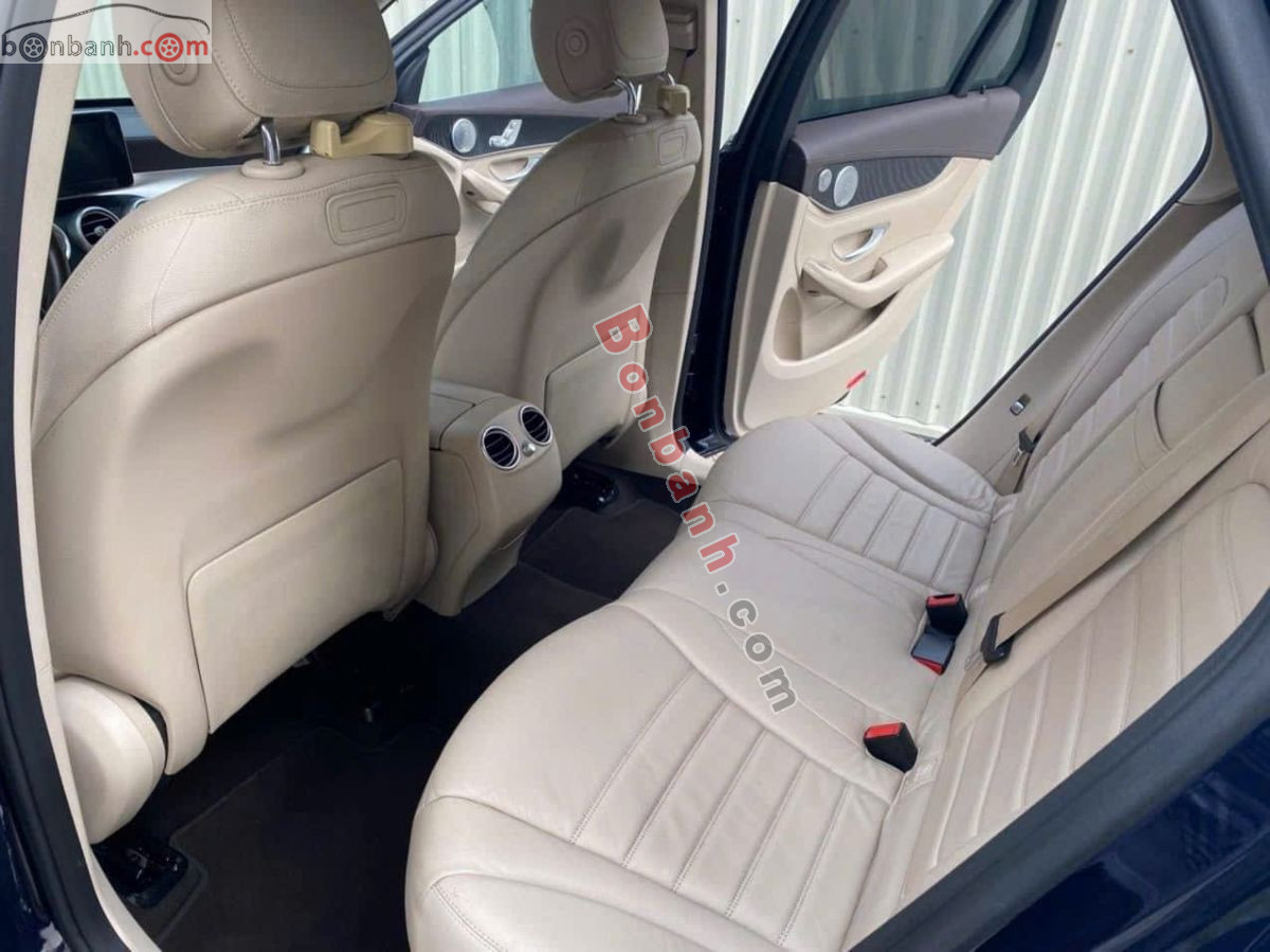 Bán ô tô Mercedes Benz GLC 300 4Matic - 2019 - xe cũ