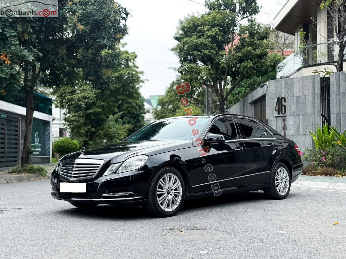 Bán ô tô Mercedes Benz E class E300 - 2011 - xe cũ