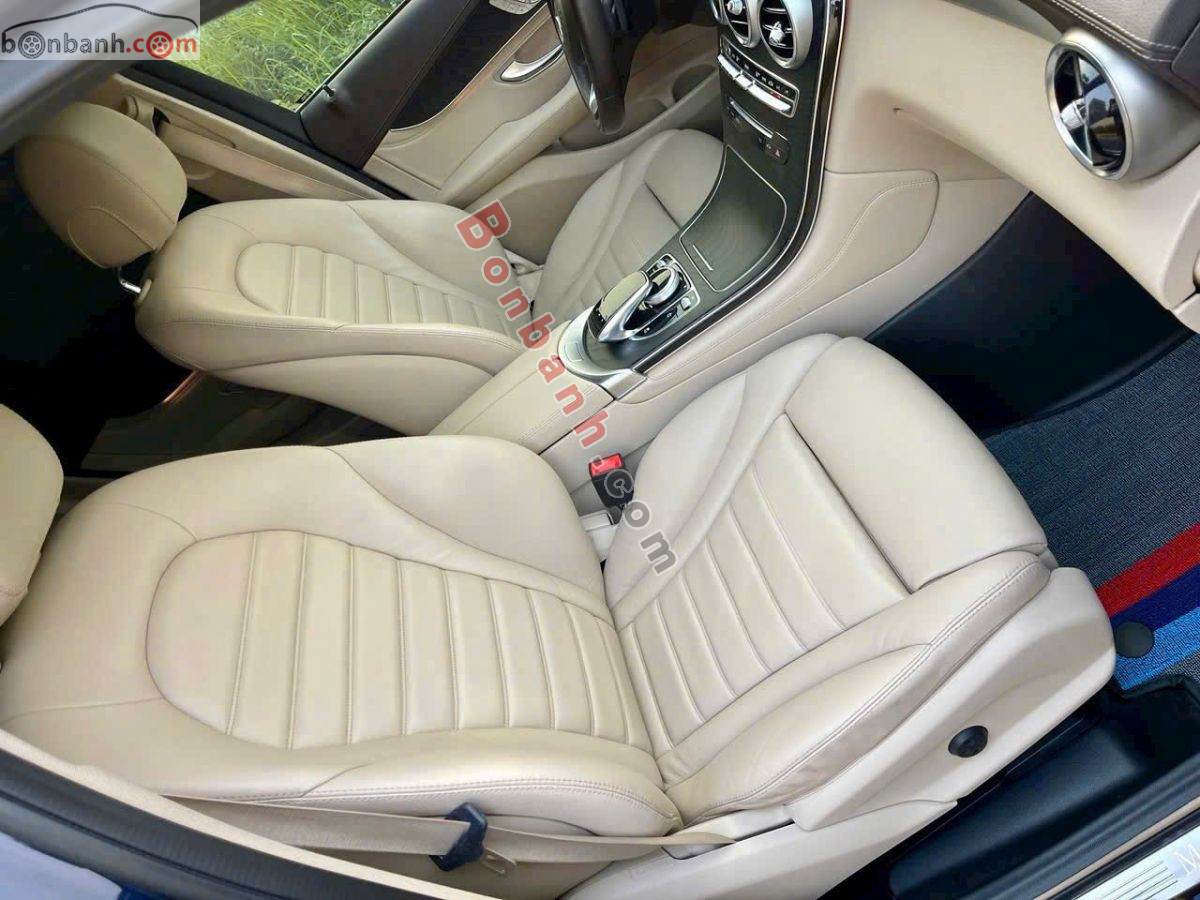 Bán ô tô Mercedes Benz GLC 300 4Matic - 2019 - xe cũ